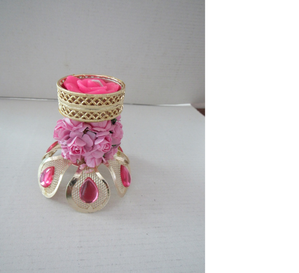 Royal Piece with Artificial Flower Ball T Light