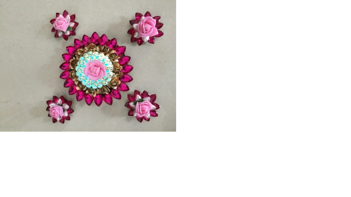 Floating LED Rangoli with 4 Flowers